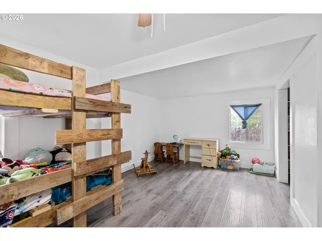 $195,000 | 110 North Gilmore Street, Heppner, OR 97836