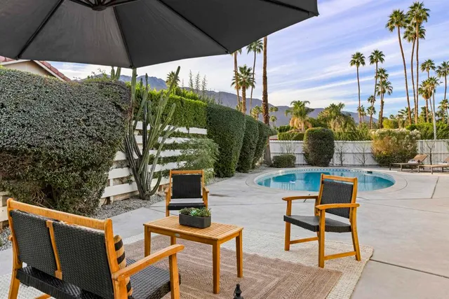 $1,199,000 | 1111 South San Joaquin Drive, Palm Springs, CA 92264