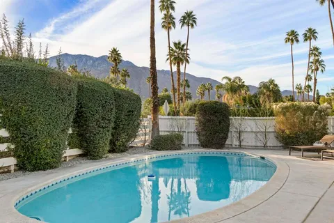 $1,250,000 | 1111 South San Joaquin Drive, Palm Springs, CA 92264