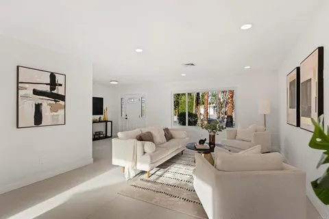 $1,250,000 | 1111 South San Joaquin Drive, Palm Springs, CA 92264