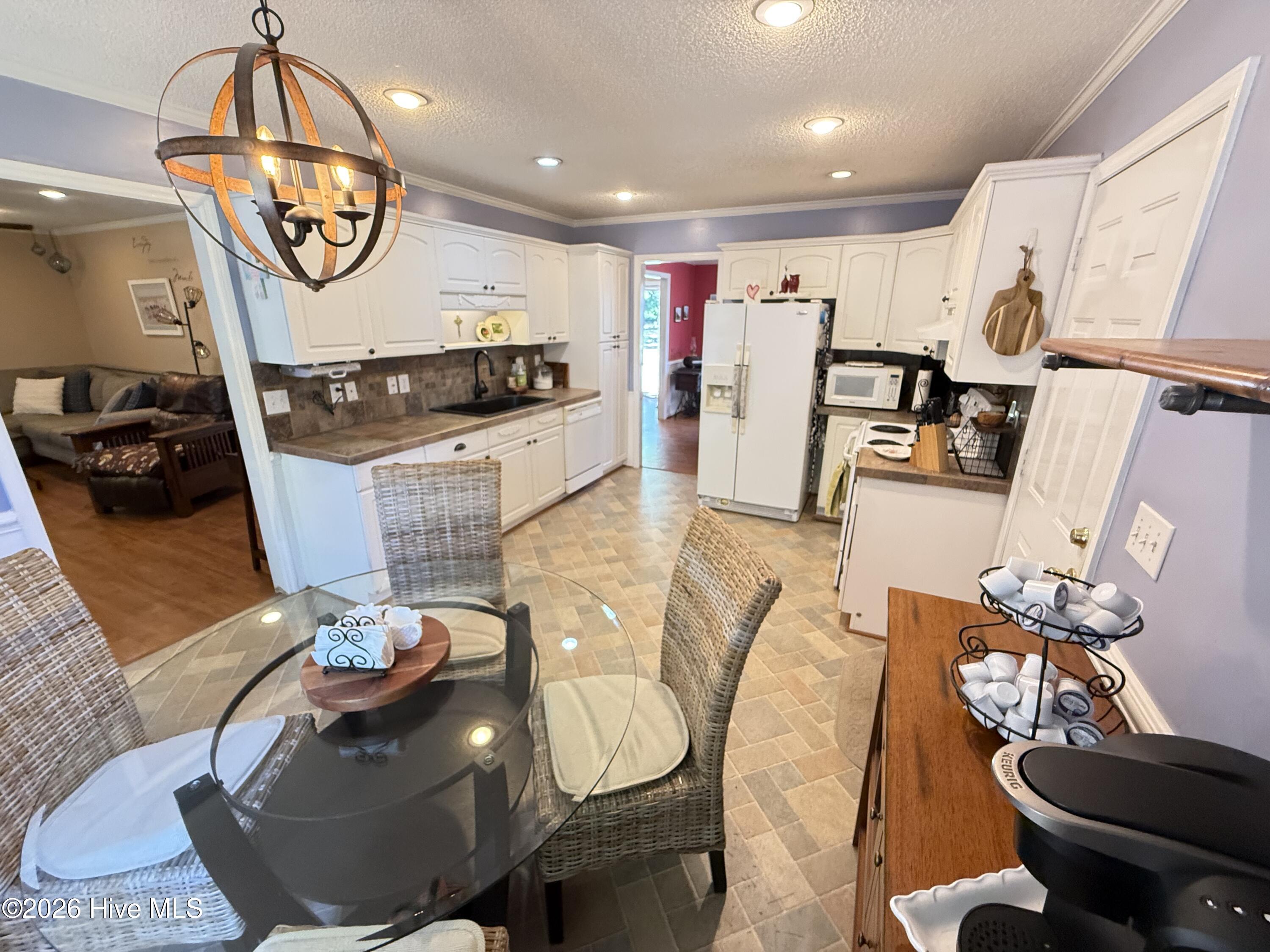 103 Ridgecrest Drive Mount Olive, NC 28365 - Photo 8 of 61 IMG_7013