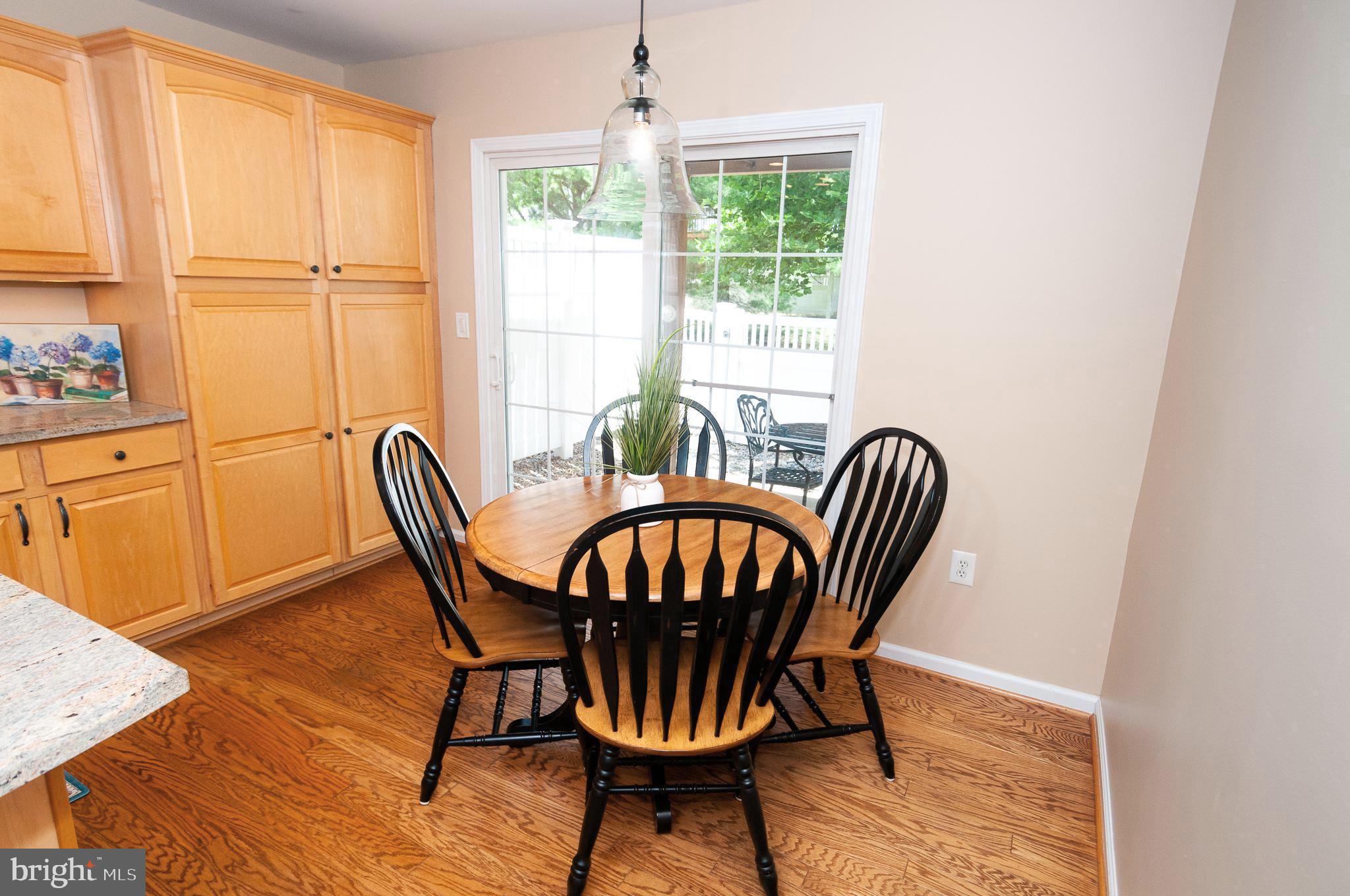 155 Coburn Road Pennington, NJ 08534 - Photo 11 of 31 Kitchen dining area
