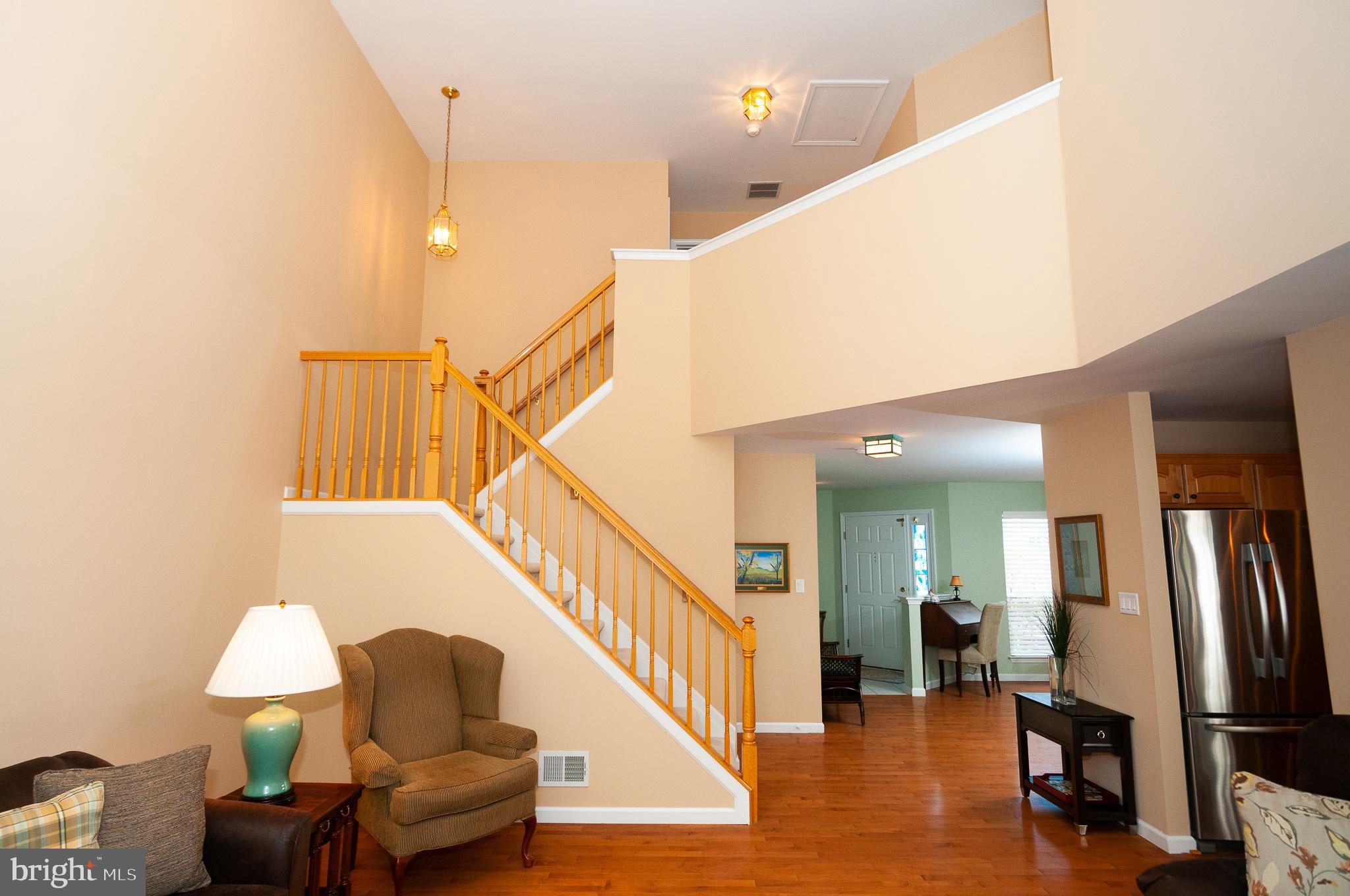155 Coburn Road Pennington, NJ 08534 - Photo 18 of 31 Turn staircase to upper hallway