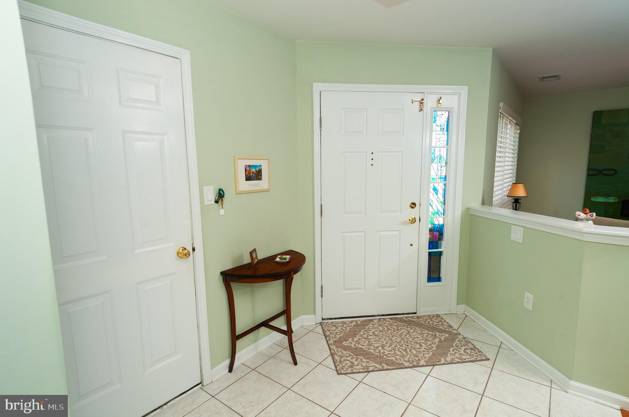 155 Coburn Road Pennington, NJ 08534 - Photo 4 of 31 Spacious foyer