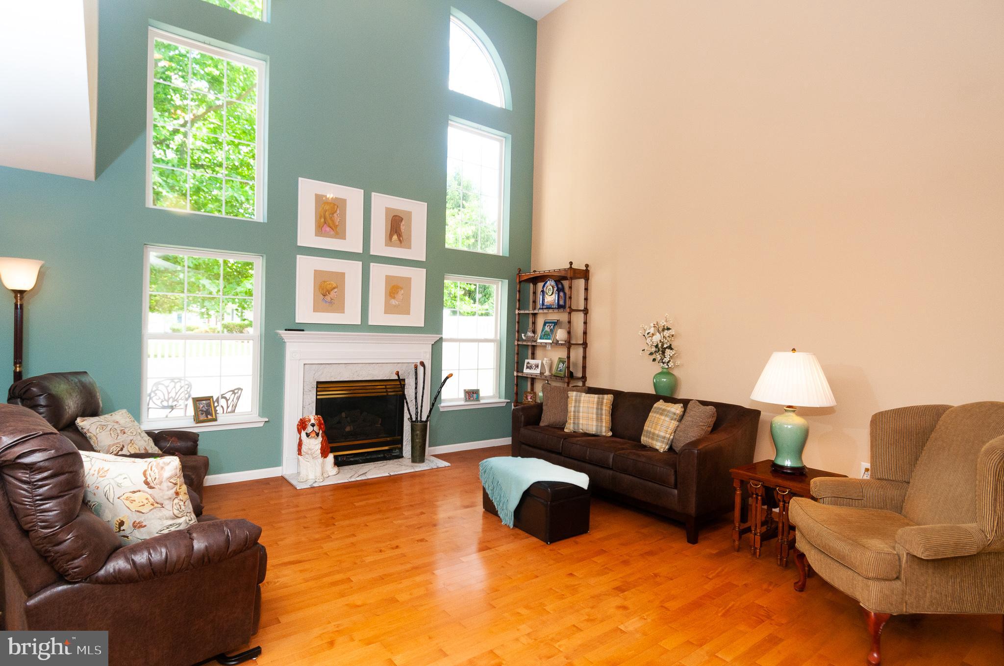 155 Coburn Road Pennington, NJ 08534 - Photo 7 of 31 Living room