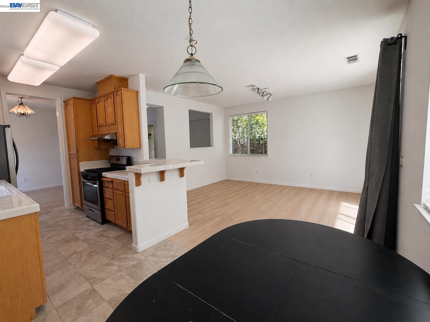 5168 Academy Road Concord, CA 94521 - Photo 6 of 21