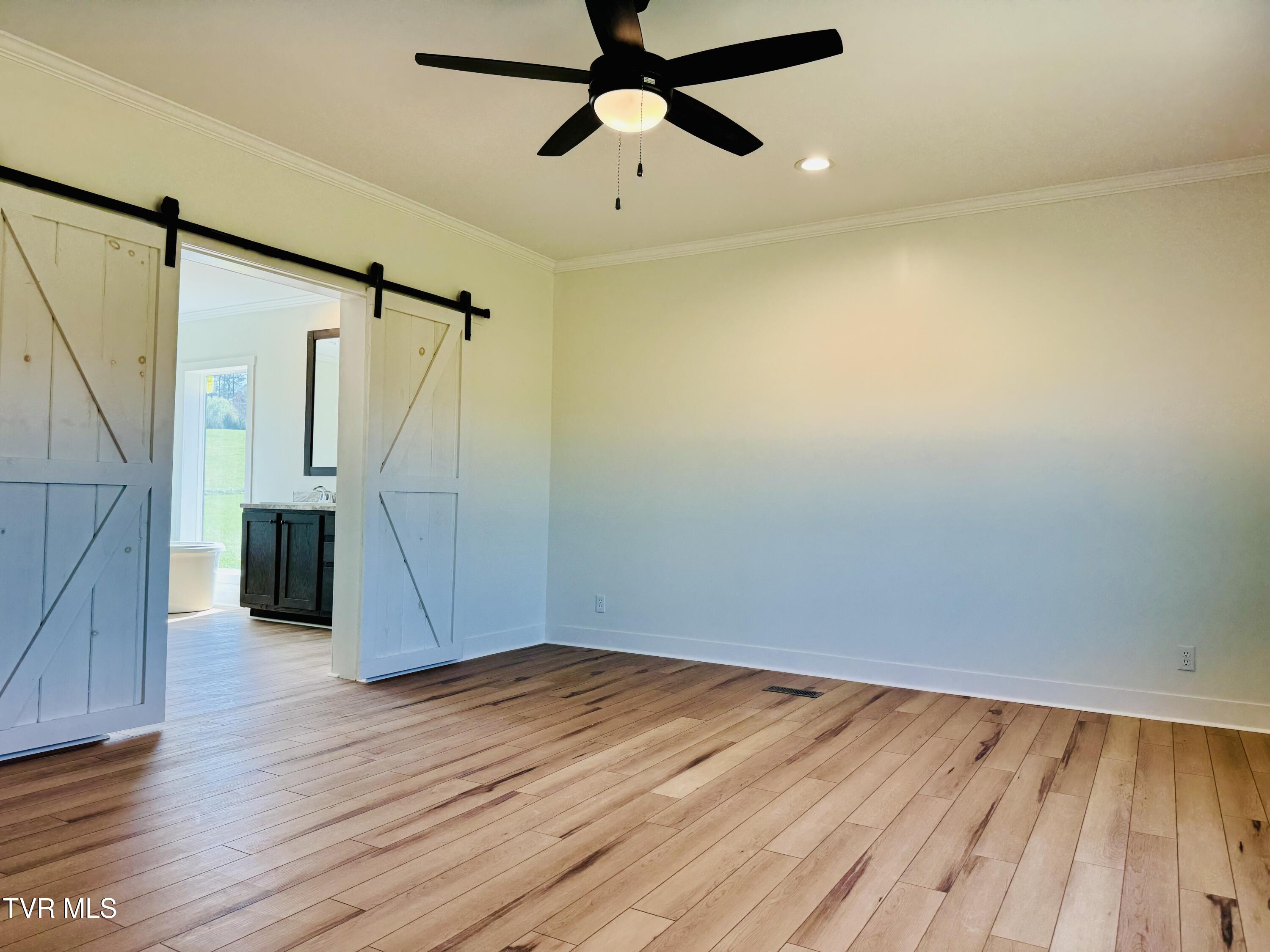 108 Young Road Bulls Gap, TN 37711 - Photo 15 of 17 IMG_3384