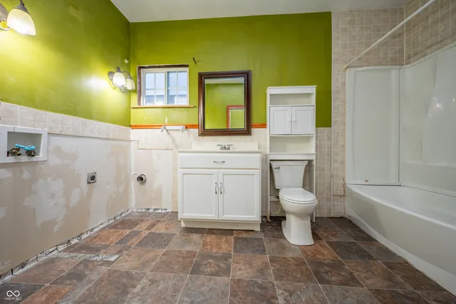 $124,000 | 1434 Winfield Avenue, Indianapolis, IN 46222