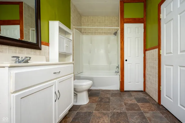 $124,000 | 1434 Winfield Avenue, Indianapolis, IN 46222