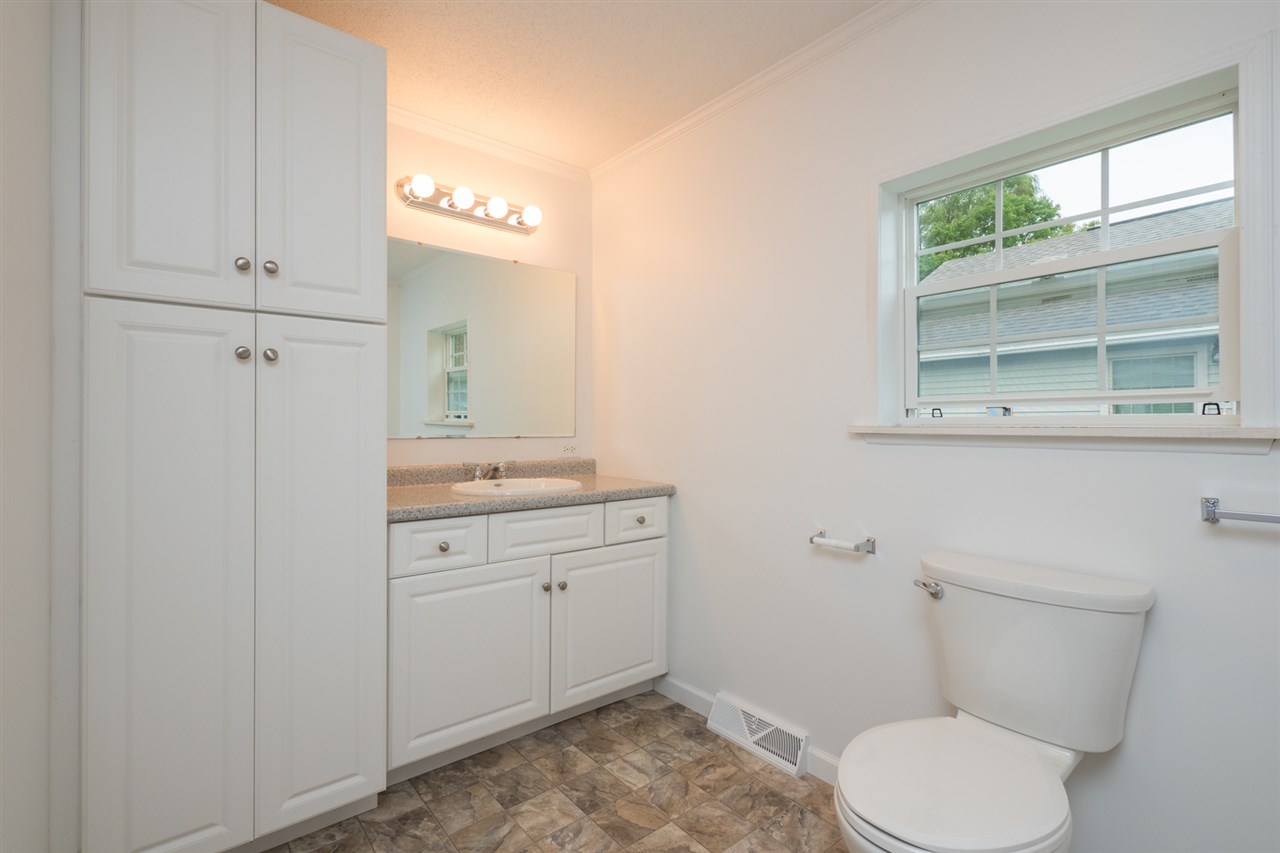 167 Codfish Corner Road Portsmouth, NH 03801 - Photo 11 of 20 Gallery Image 11