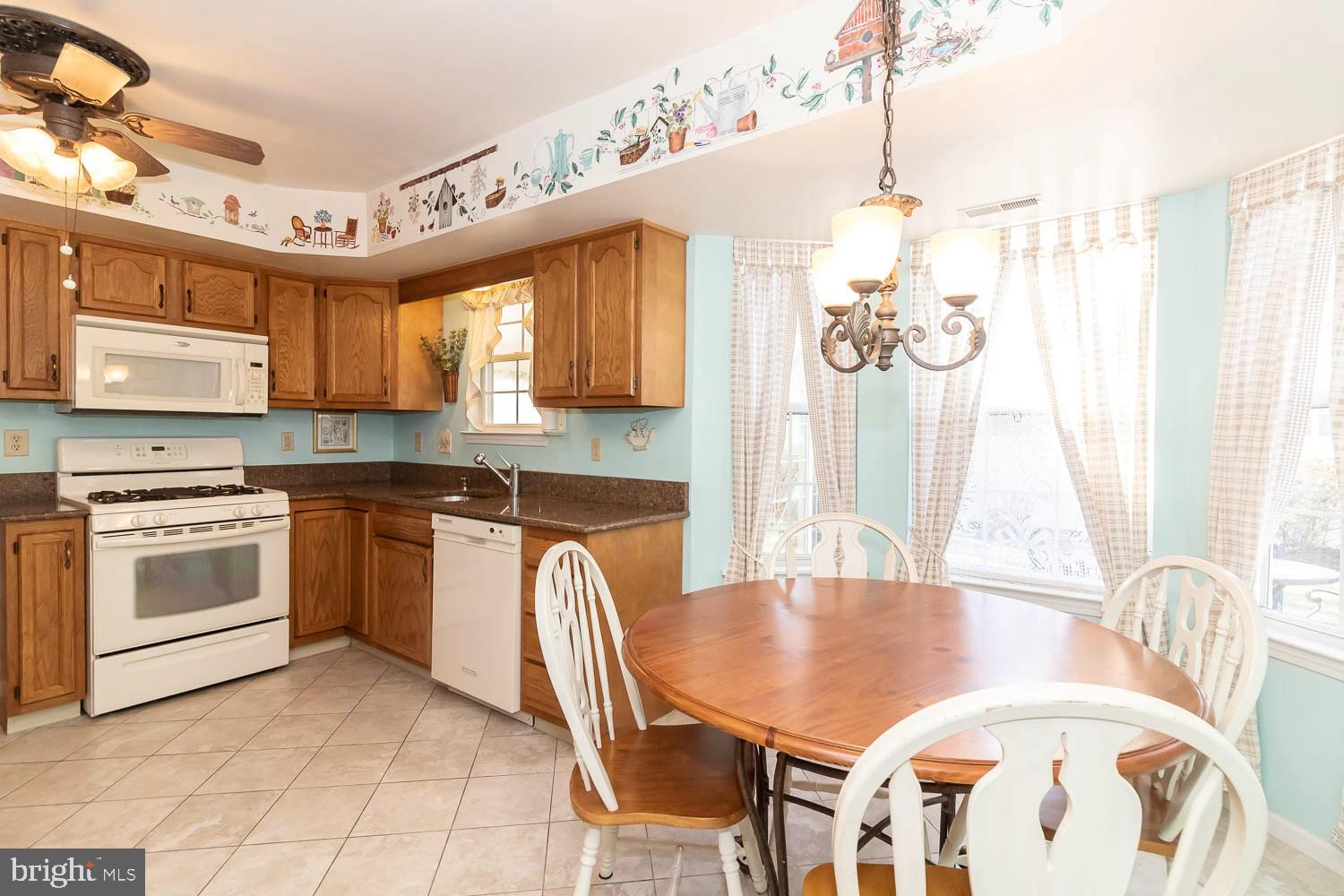 53 Country Club Road Pine Hill, NJ 08021 - Photo 8 of 38