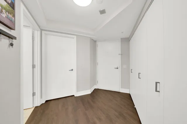 $3,800 | 545 North Dearborn Street, Unit 2011, Chicago, IL 60654