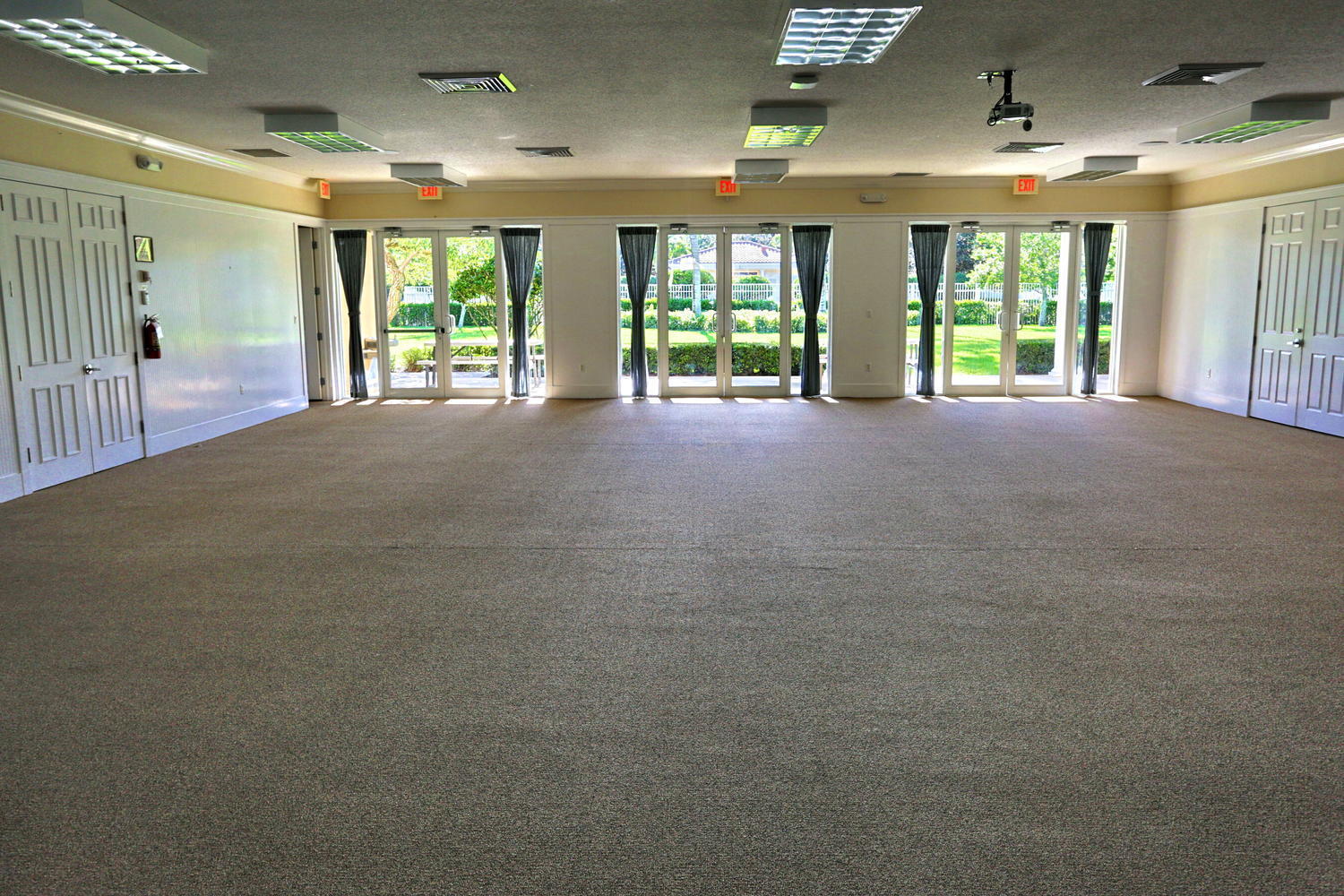 3175 East Community Drive Jupiter, FL 33458 - Photo 36 of 58 3175 E Community Dr Jupiter FL-large-038