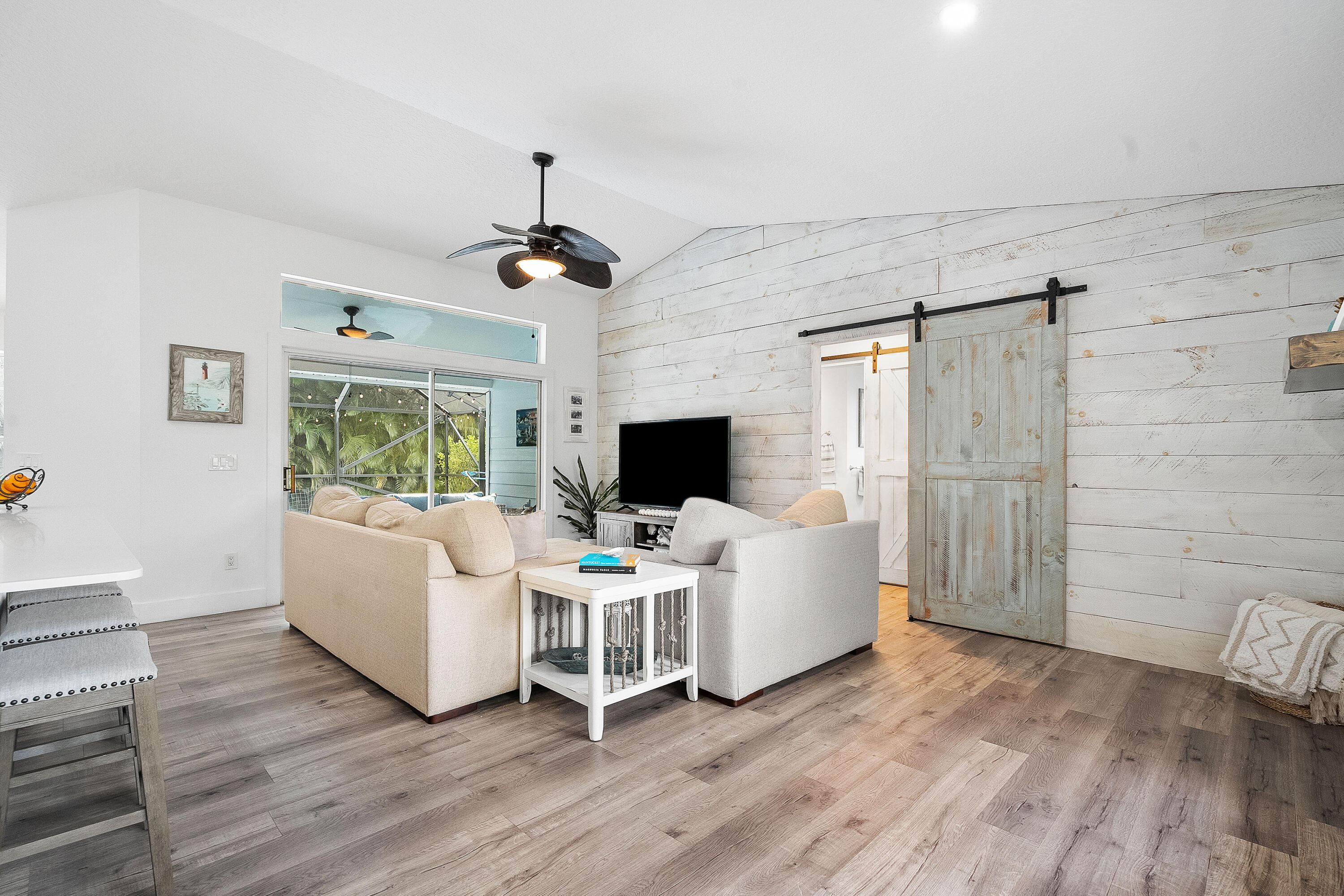 542 Southwest Timber Trail Stuart, FL 34997 - Photo 17 of 28 DSC00336