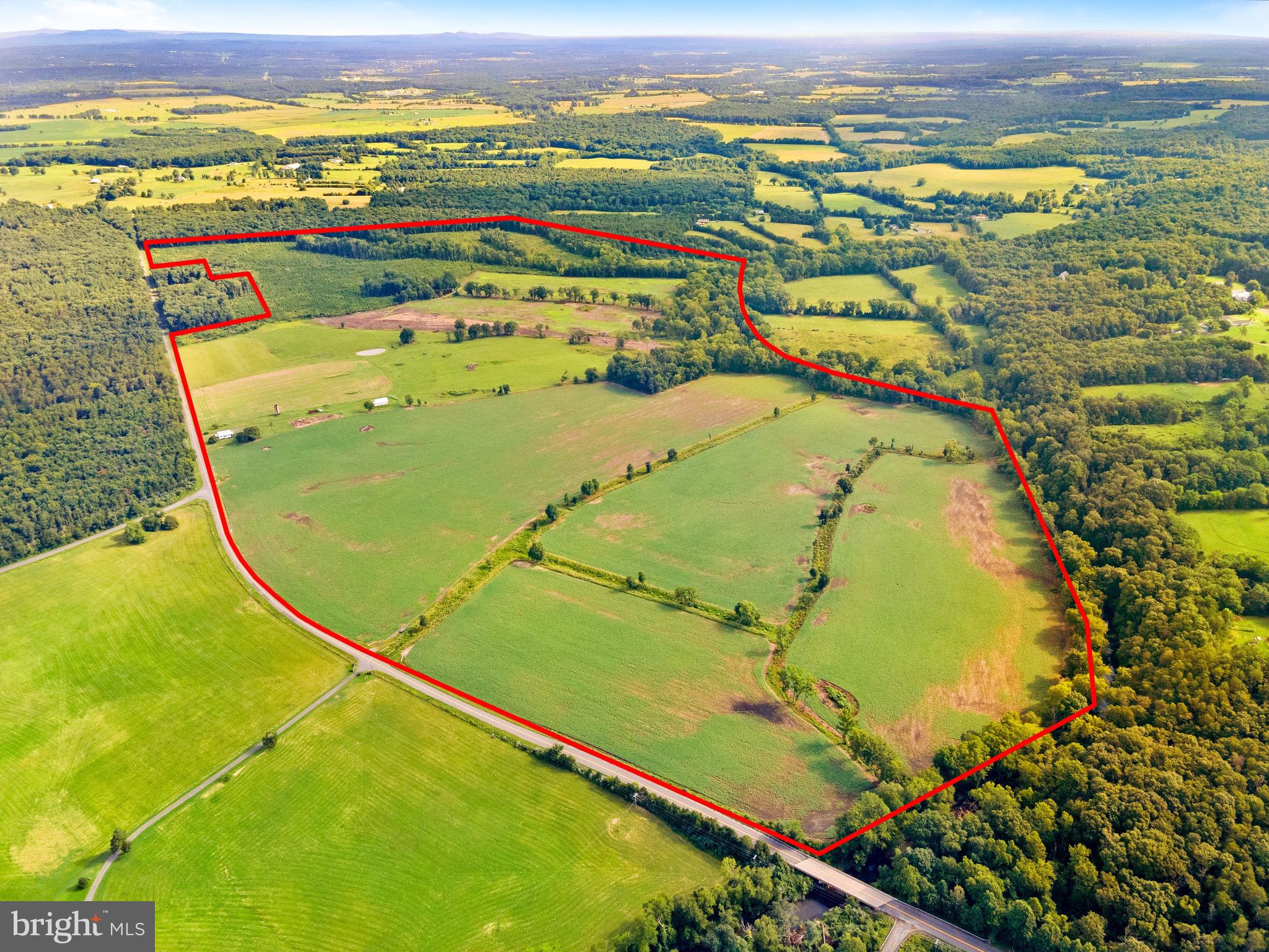 6518 Sumerduck Road Remington, VA 22734 - Photo 2 of 23