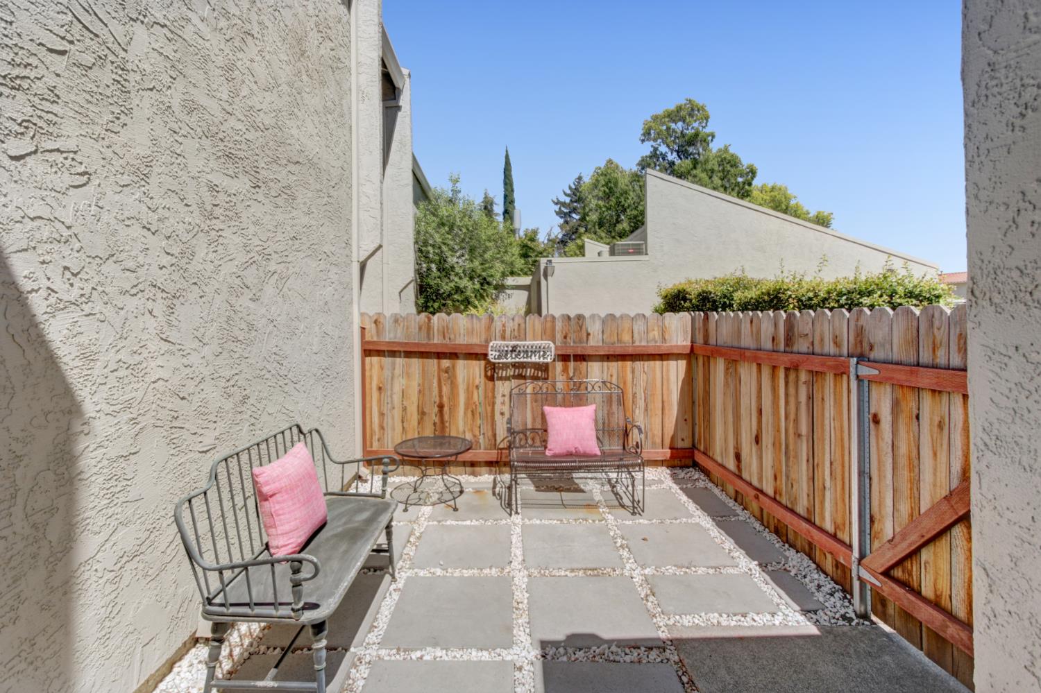 3215 Bermuda Avenue, Unit 7 Davis, CA 95616 - Photo 4 of 55