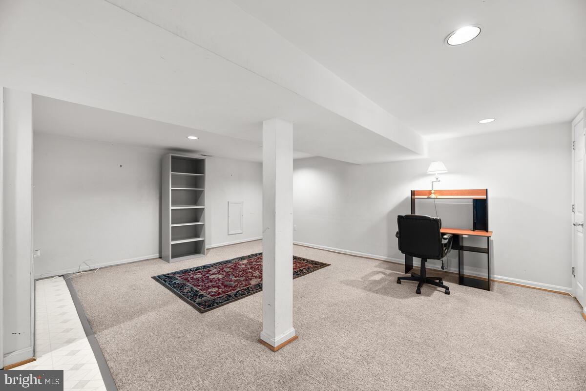 5823 Old Hunt Club Road Elkridge, MD 21075 - Photo 36 of 52 Gallery Image 36