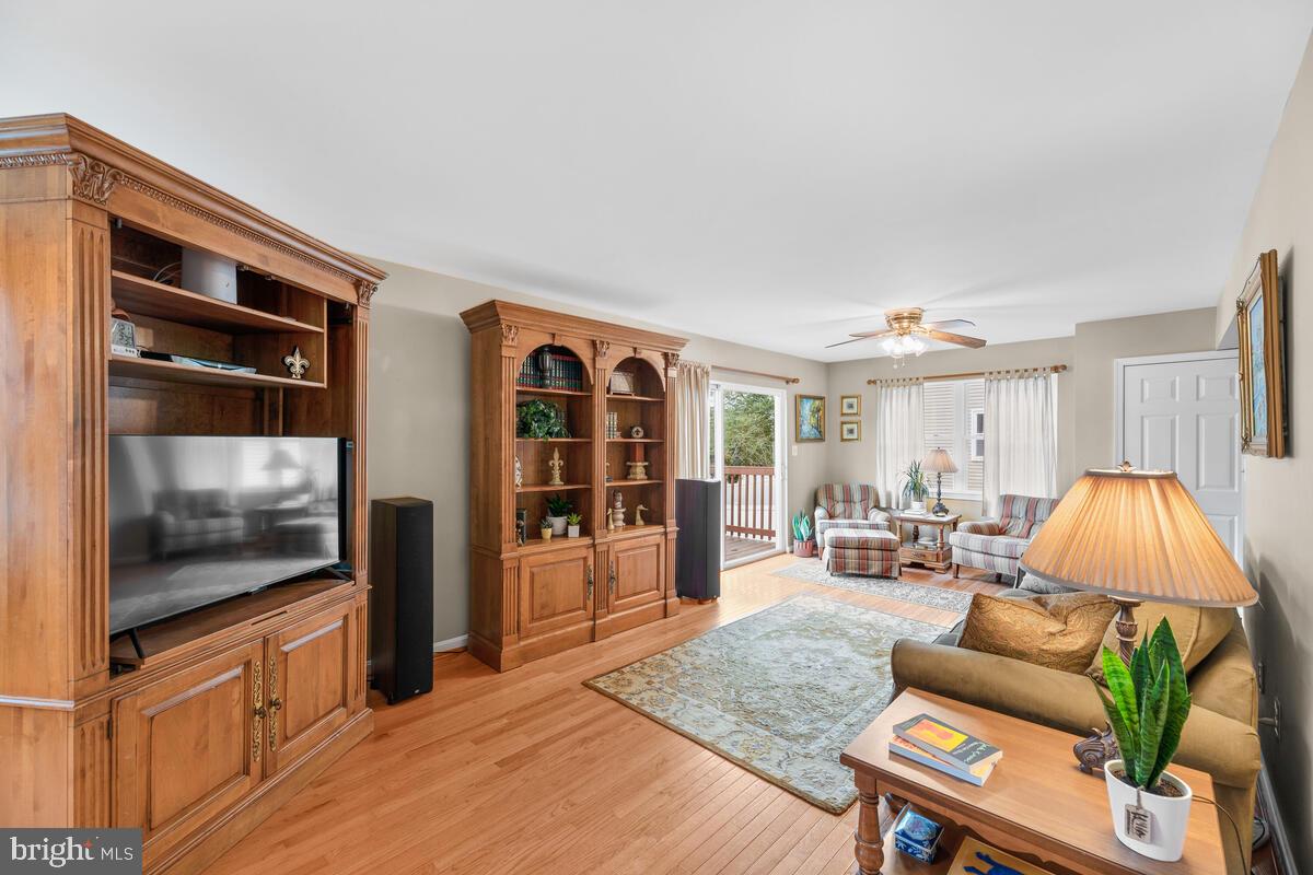 5823 Old Hunt Club Road Elkridge, MD 21075 - Photo 5 of 52 ight filled living room