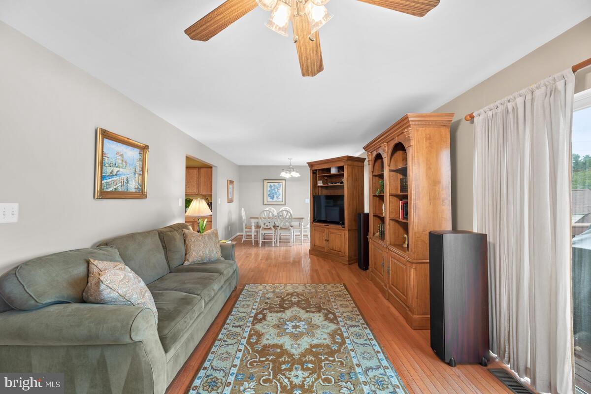 5823 Old Hunt Club Road Elkridge, MD 21075 - Photo 8 of 52 Gallery Image 8