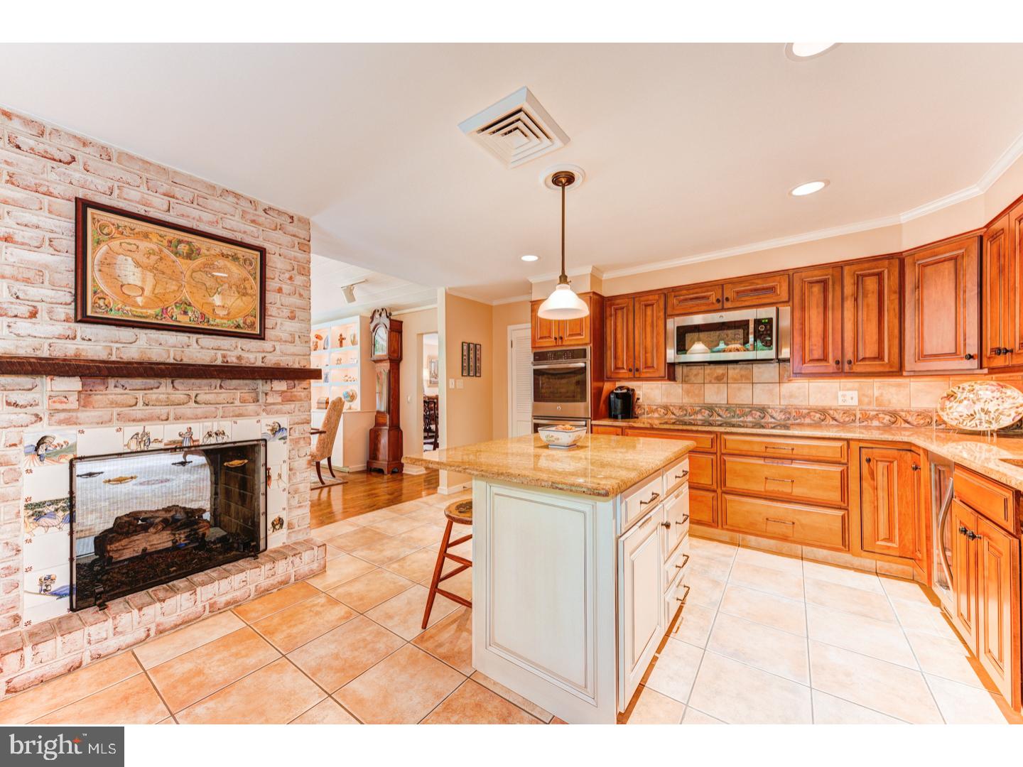 291 Pinecroft Place Ambler, PA 19002 - Photo 11 of 24