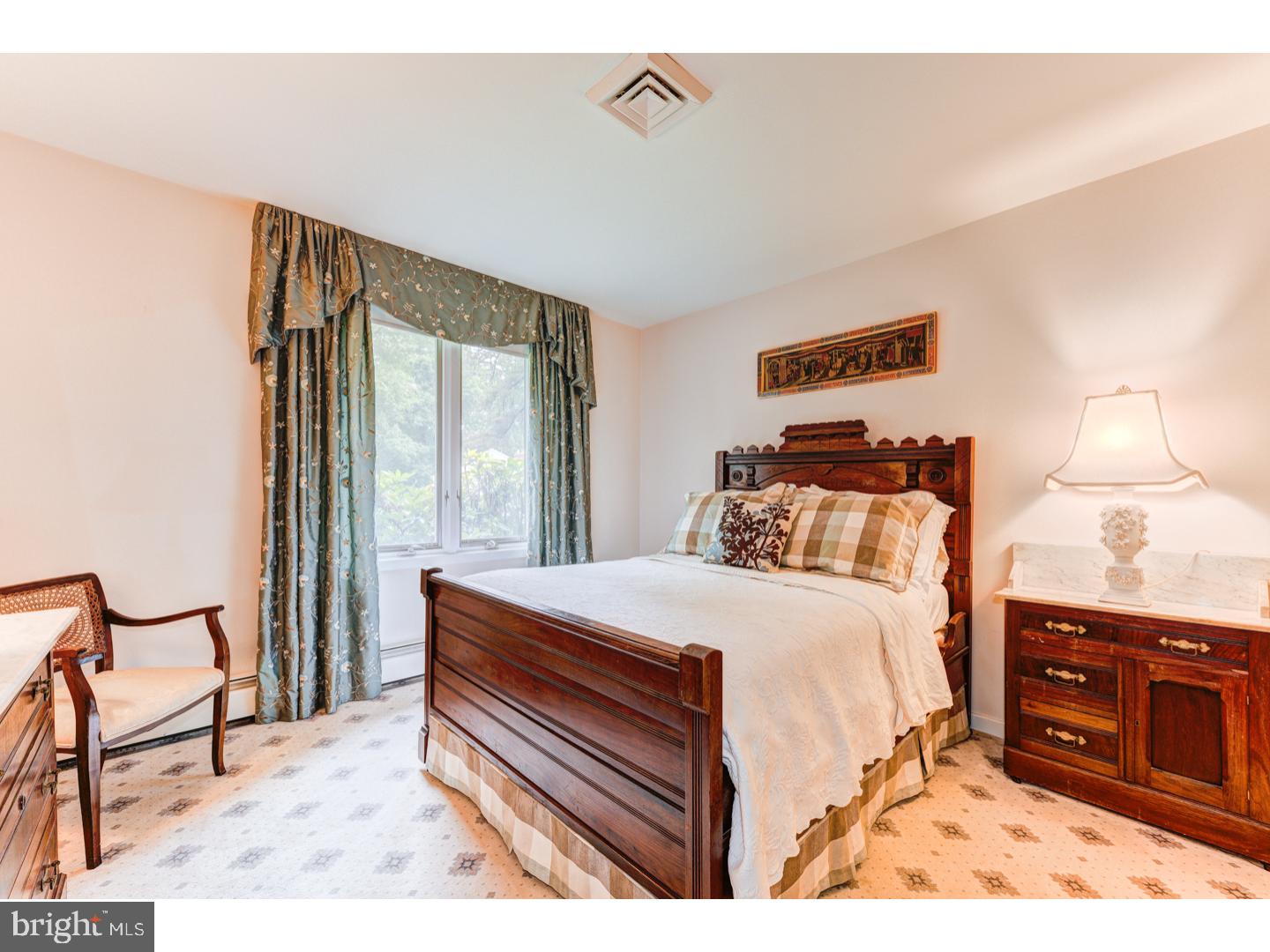 291 Pinecroft Place Ambler, PA 19002 - Photo 22 of 24