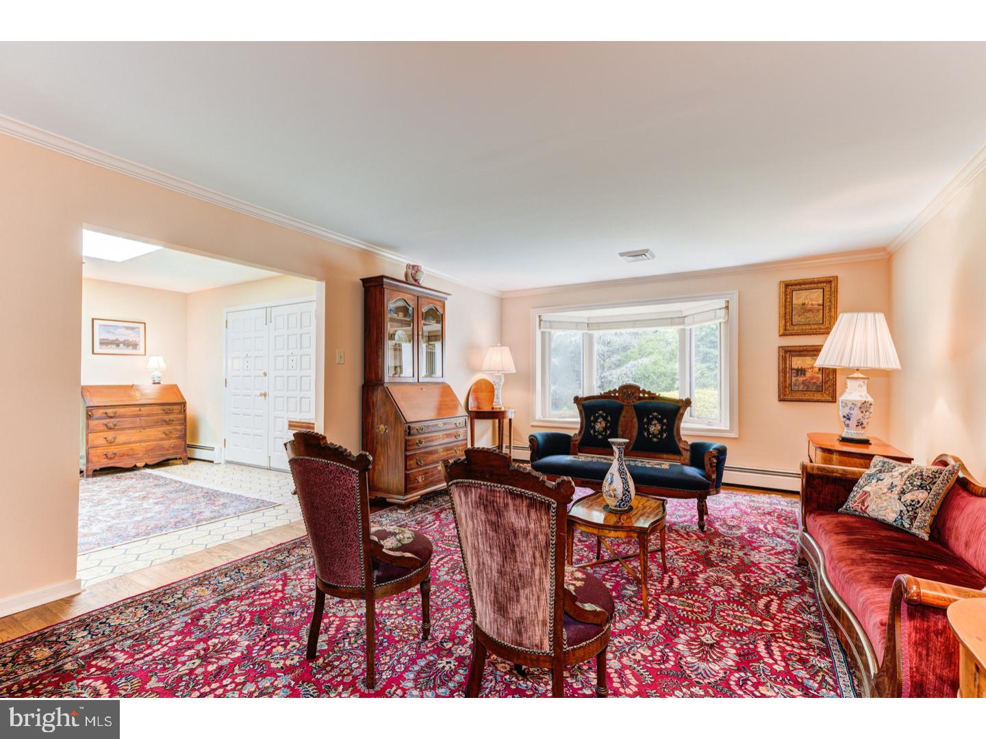 291 Pinecroft Place Ambler, PA 19002 - Photo 8 of 24