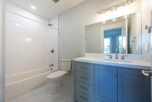 $899,000 | 19 Fenwick Street, Unit 4, Somerville, MA 02145