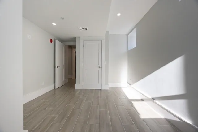 $899,000 | 19 Fenwick Street, Unit 4, Somerville, MA 02145