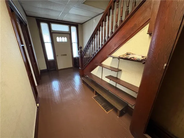 a view of an entryway