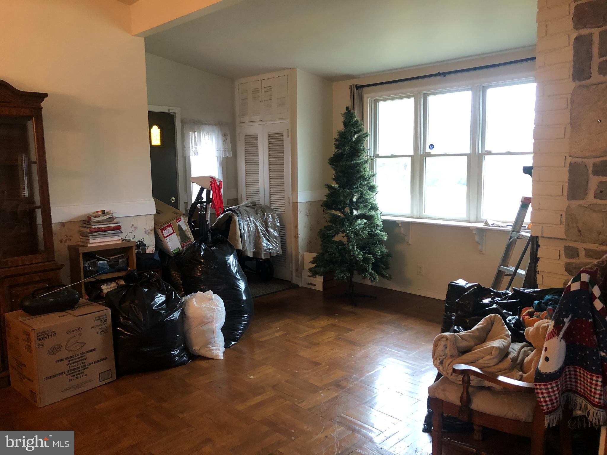 15 Greystone Road Ambler, PA 19002 - Photo 6 of 26 Living Room