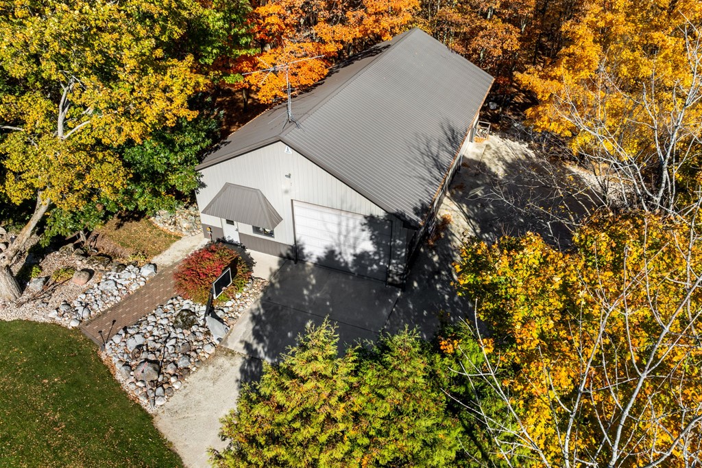 4753 Clarks Lake Road Sturgeon Bay, WI 54235 - Photo 4 of 69 Gallery Image 4