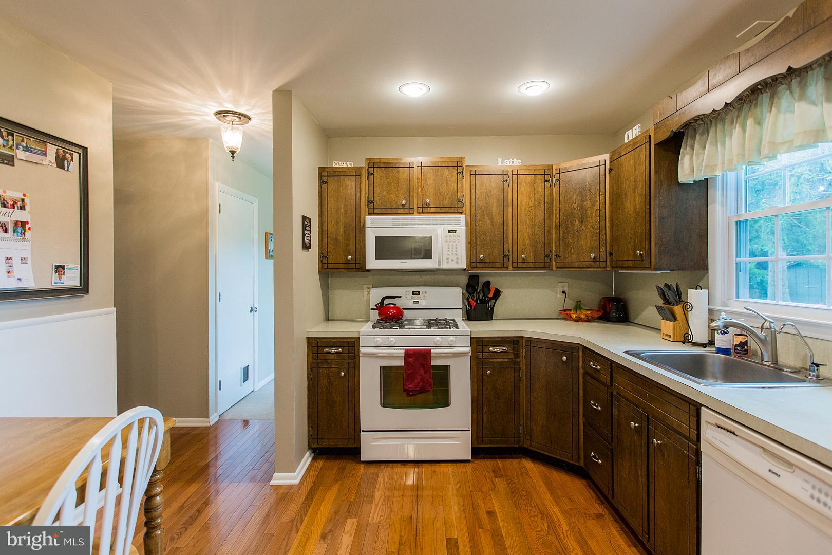 340 Longmeadow Road Lancaster, PA 17601 - Photo 15 of 48