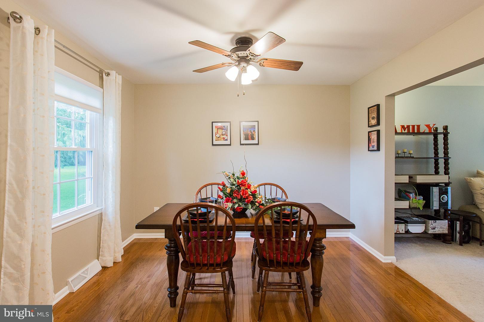 340 Longmeadow Road Lancaster, PA 17601 - Photo 21 of 48 dining area