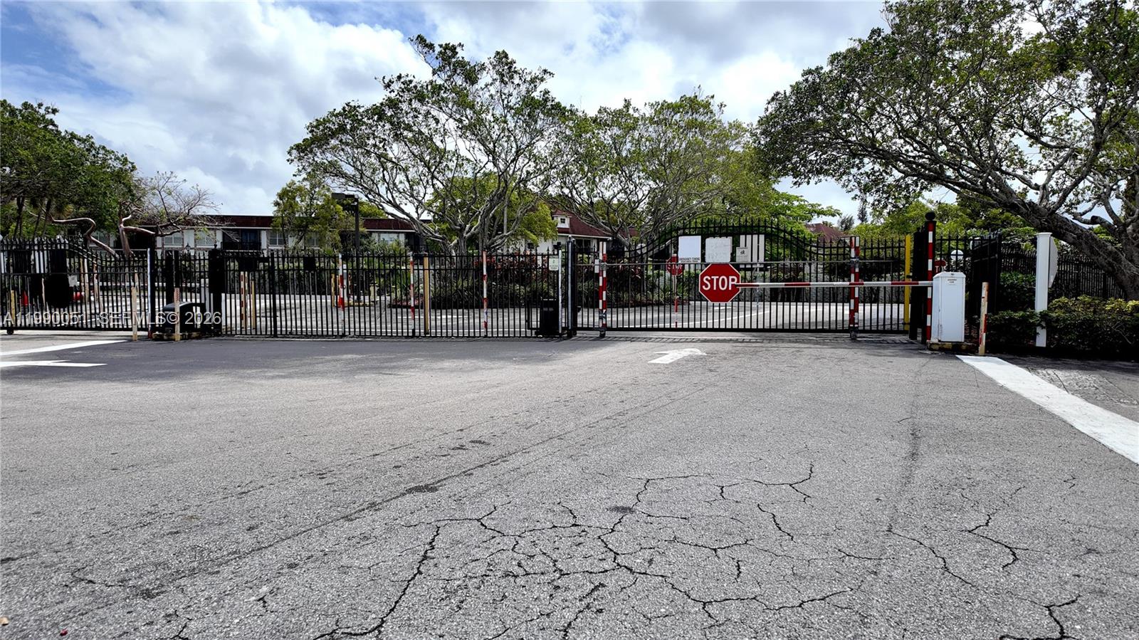 3776 Inverrary Boulevard, Unit 301R Lauderhill, FL 33319 - Photo 34 of 37