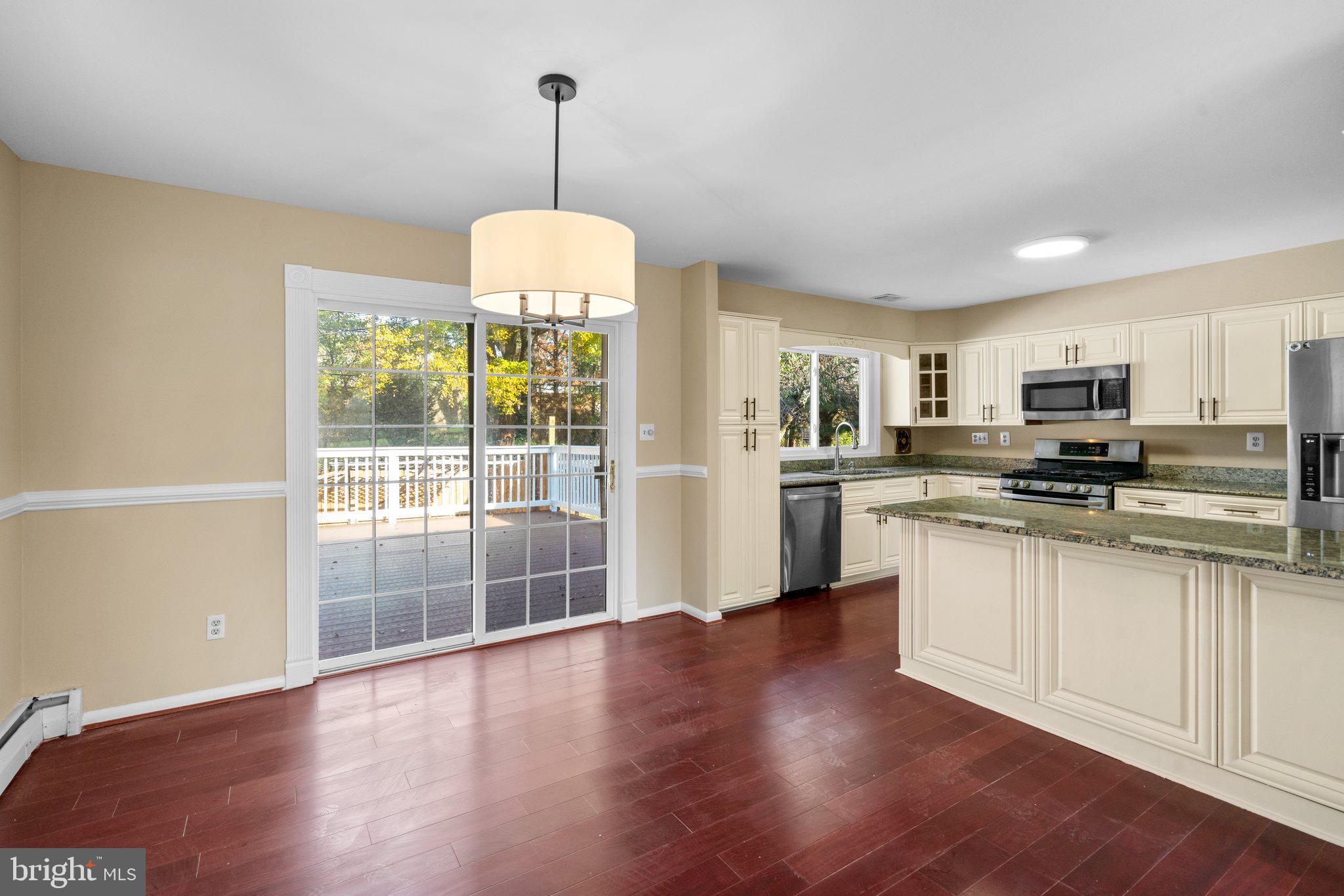 9313 Millbrook Road Ellicott City, MD 21042 - Photo 6 of 39 Dining Area
