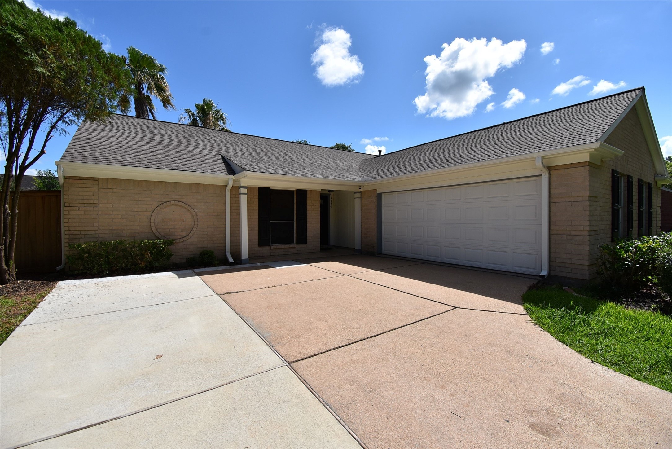 4534 Ranger Run Sugar Land, TX 77479 - Photo 3 of 31