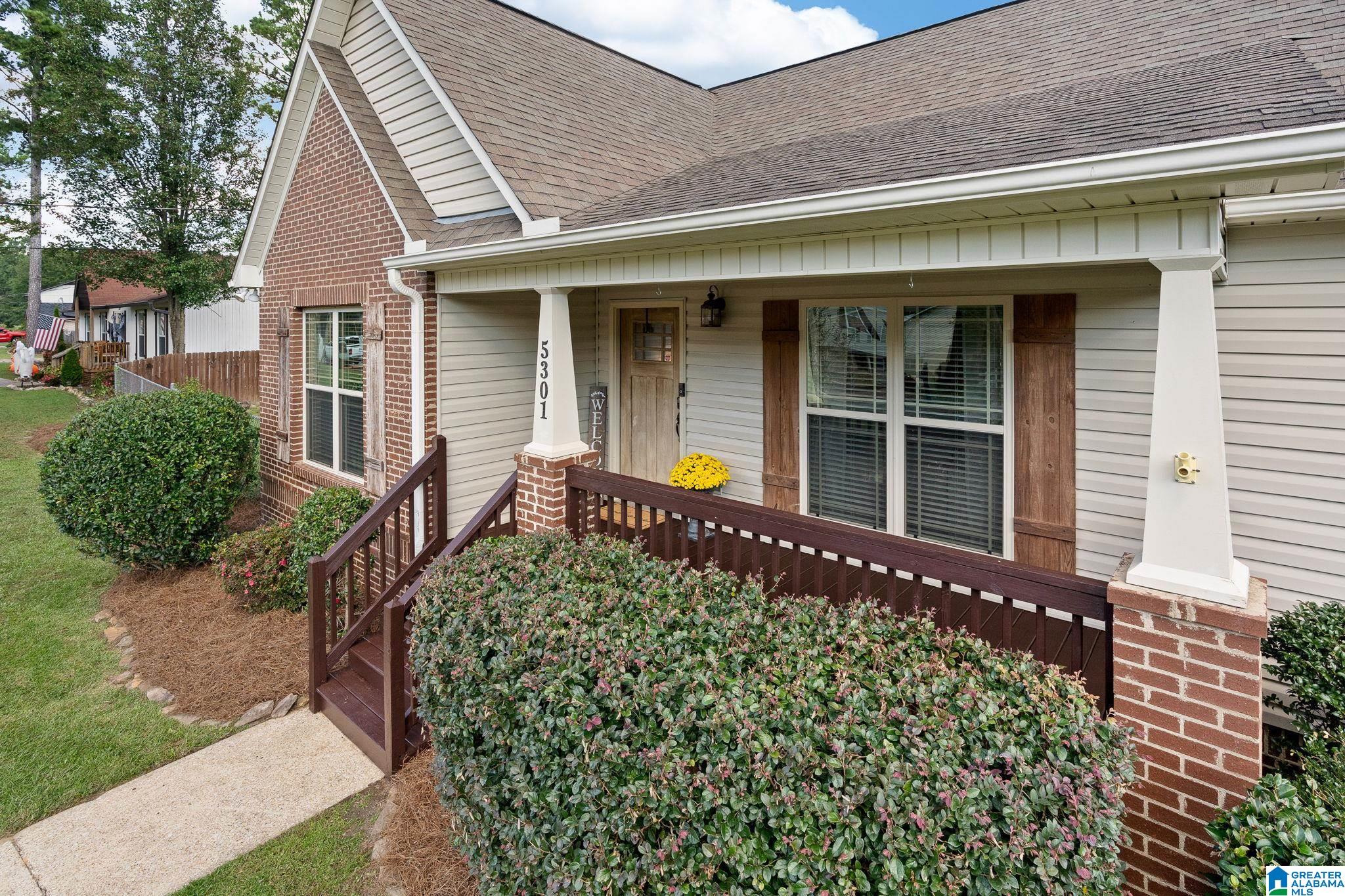 5301 Memory Lane Mount Olive, AL 35117 - Photo 2 of 32