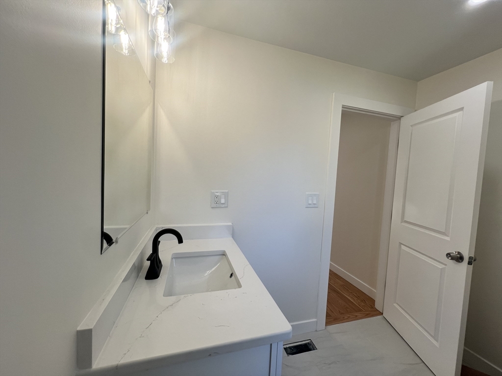 223 Pleasantdale Road Rutland, MA 01543 - Photo 16 of 42
