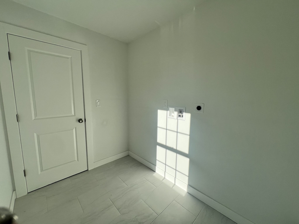 223 Pleasantdale Road Rutland, MA 01543 - Photo 21 of 42