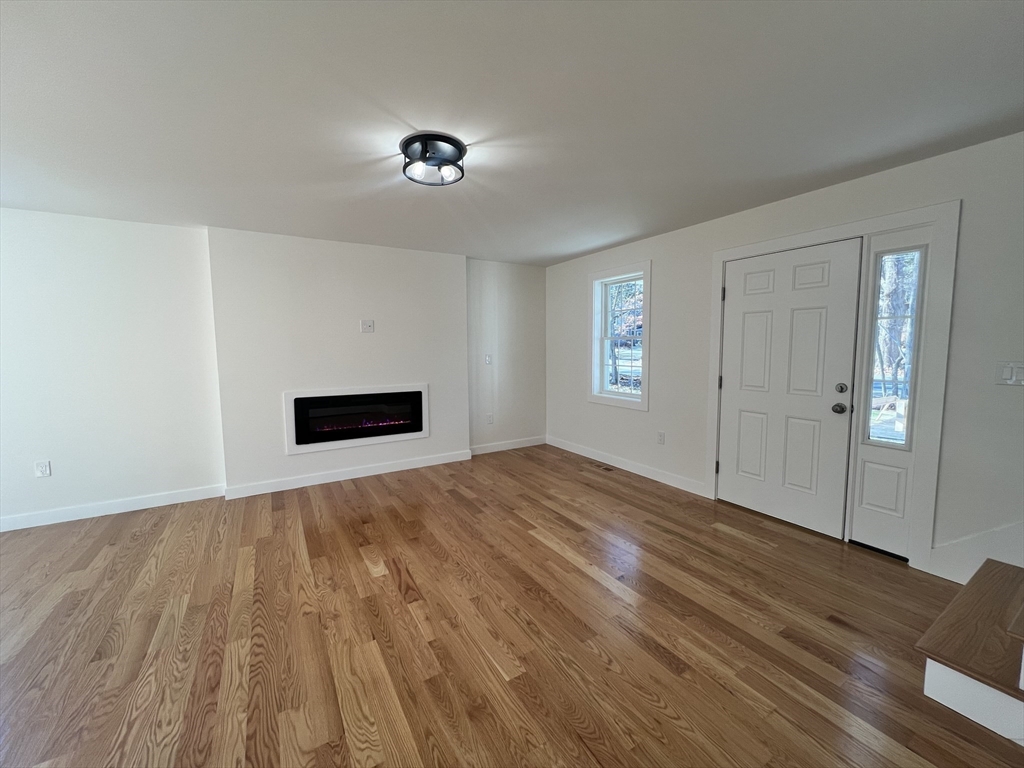223 Pleasantdale Road Rutland, MA 01543 - Photo 6 of 42