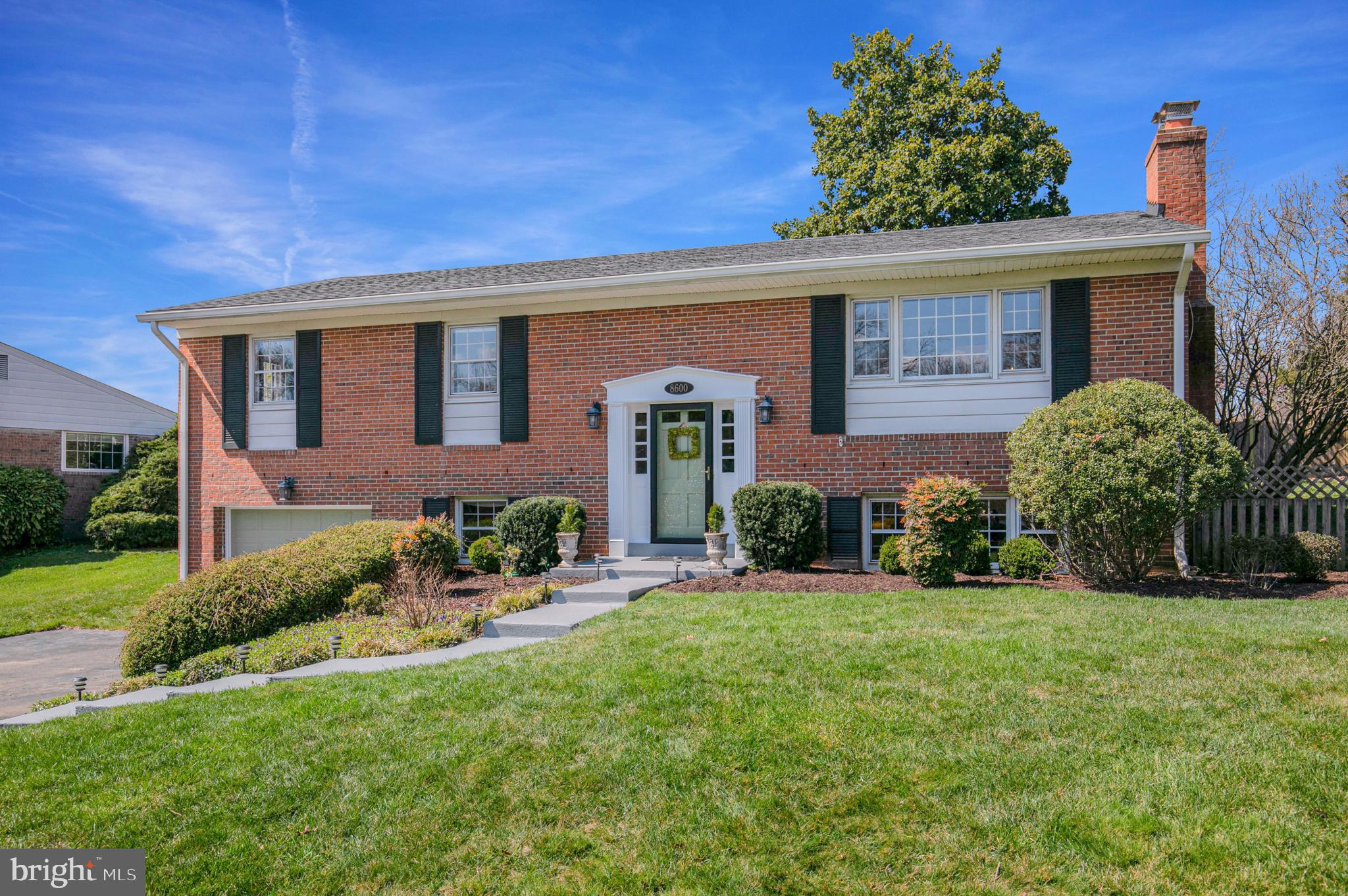 8600 Willowmere Drive Vienna, VA 22180 - Photo 1 of 51