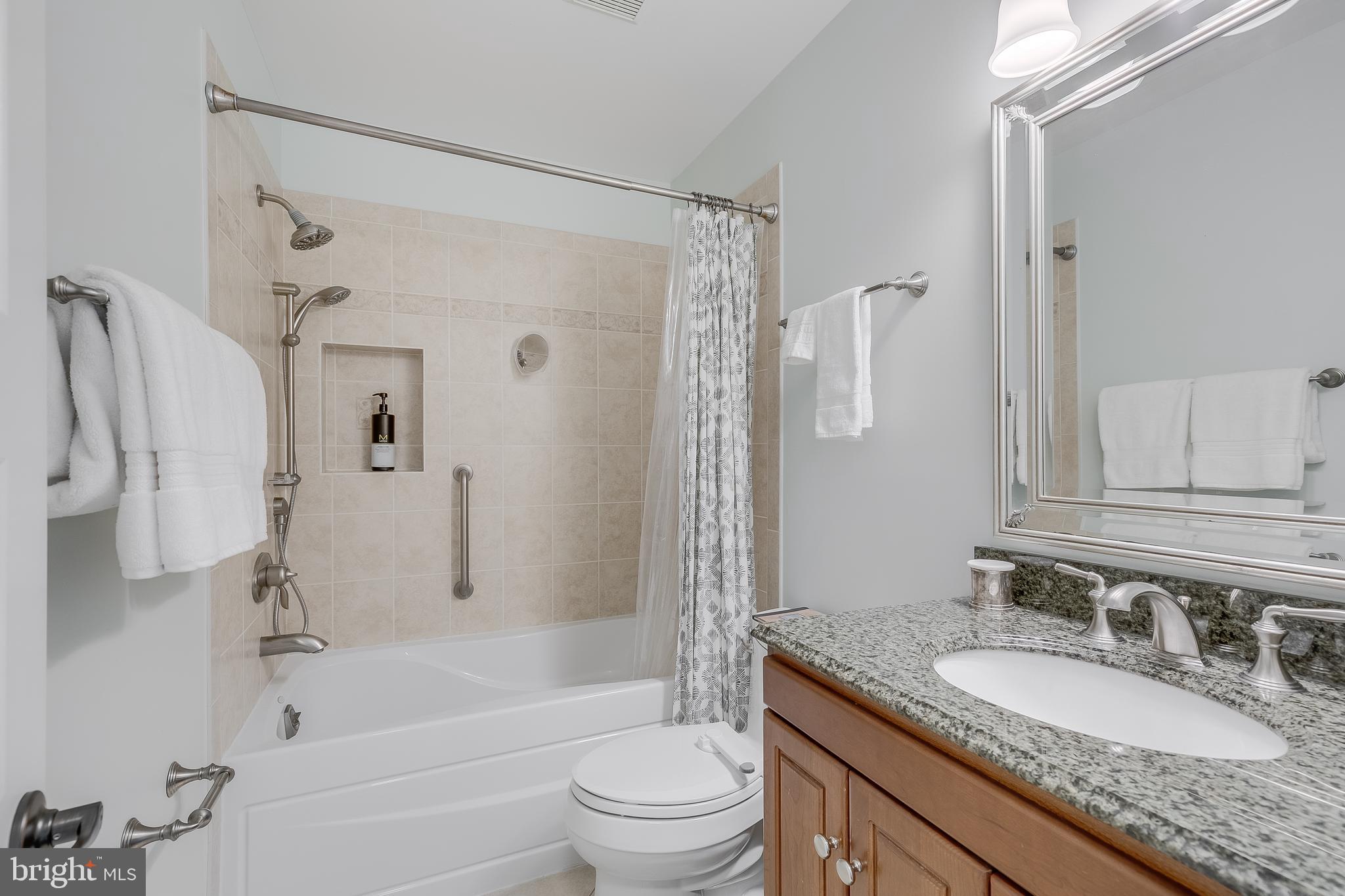 8600 Willowmere Drive Vienna, VA 22180 - Photo 30 of 51