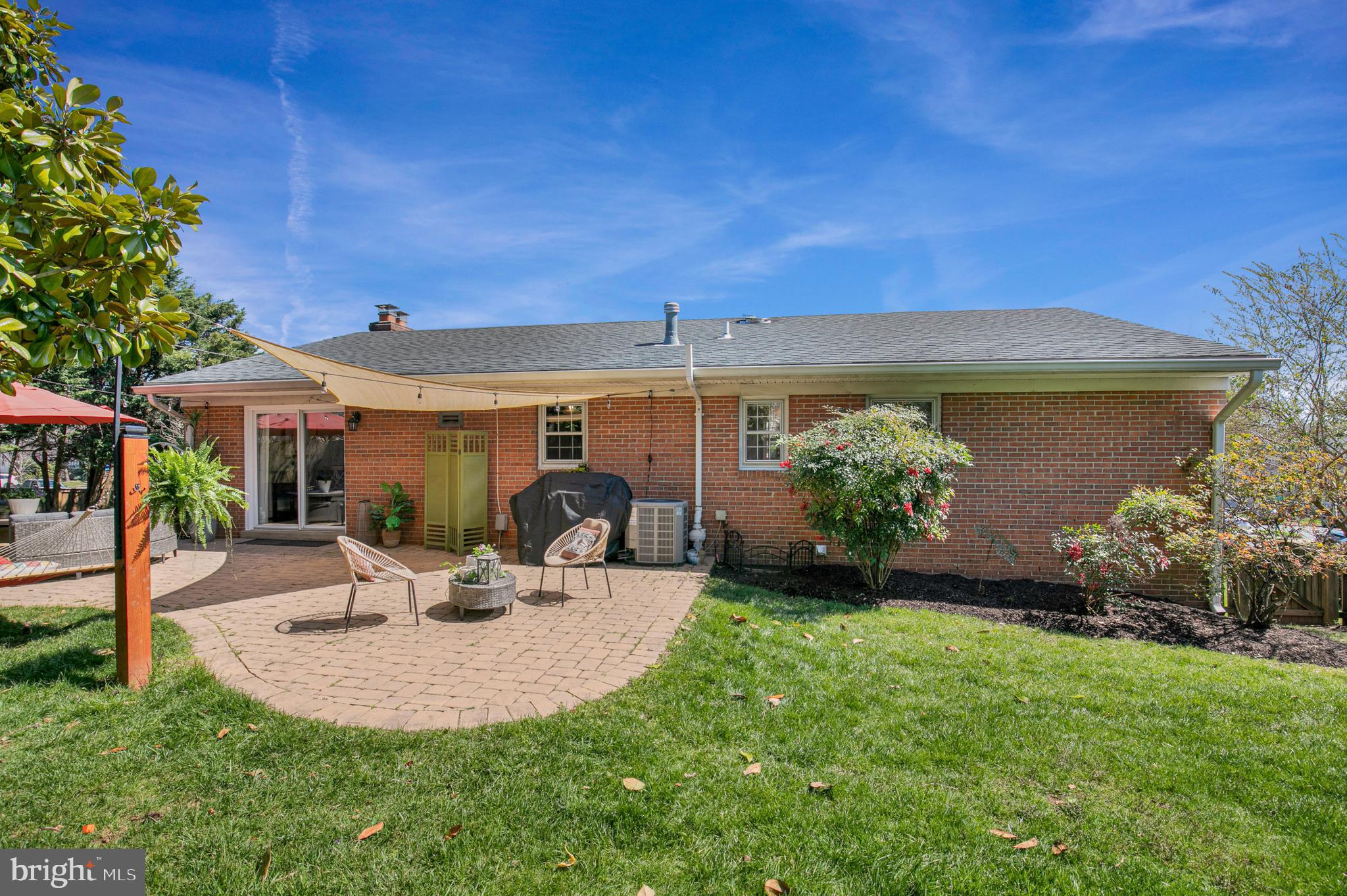 8600 Willowmere Drive Vienna, VA 22180 - Photo 45 of 51