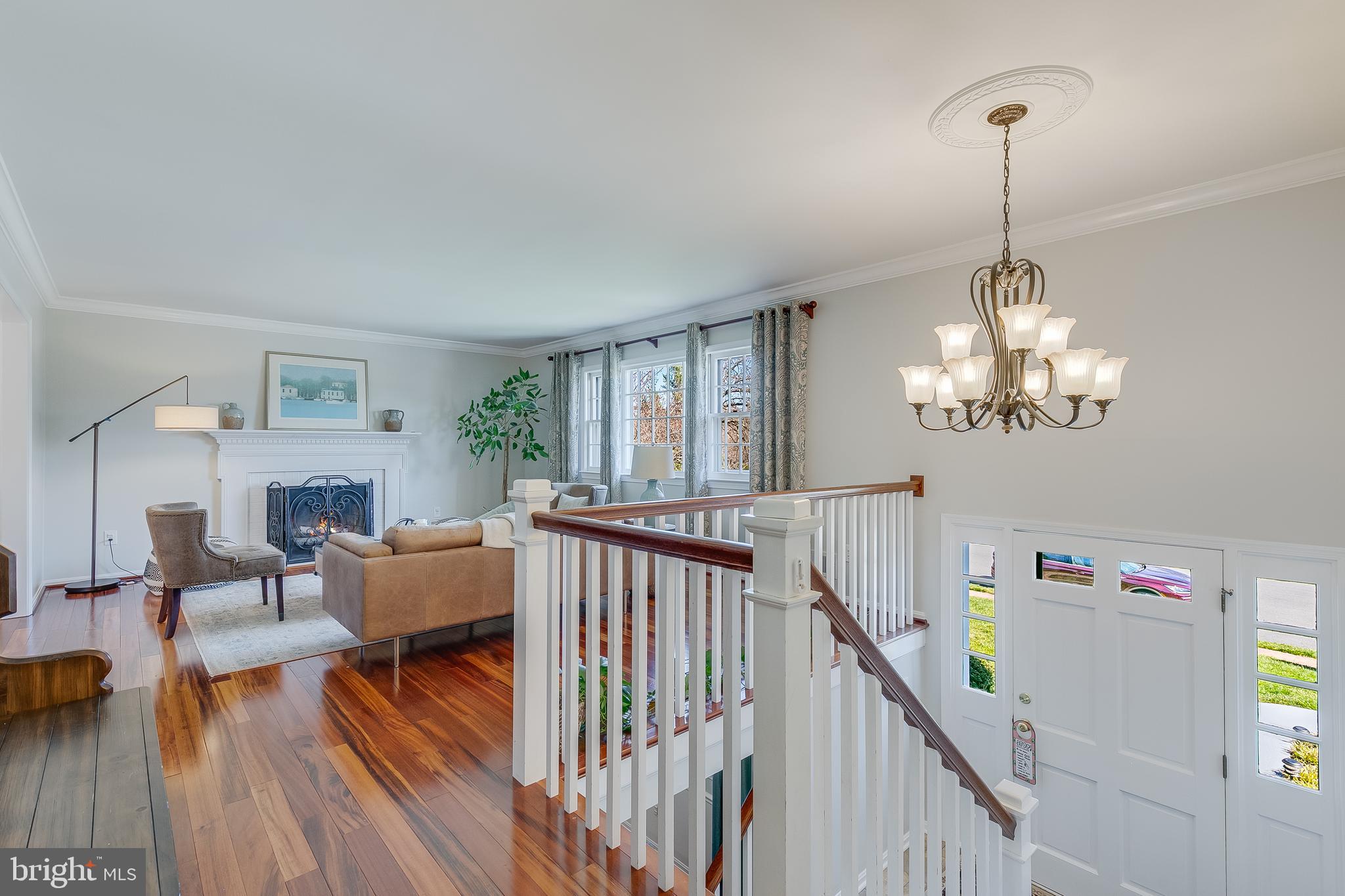 8600 Willowmere Drive Vienna, VA 22180 - Photo 5 of 51