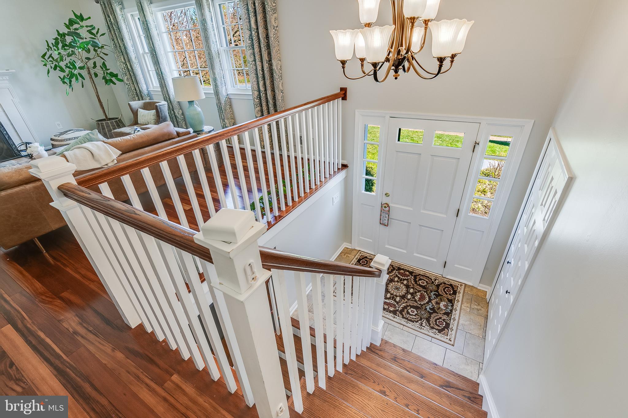 8600 Willowmere Drive Vienna, VA 22180 - Photo 6 of 51