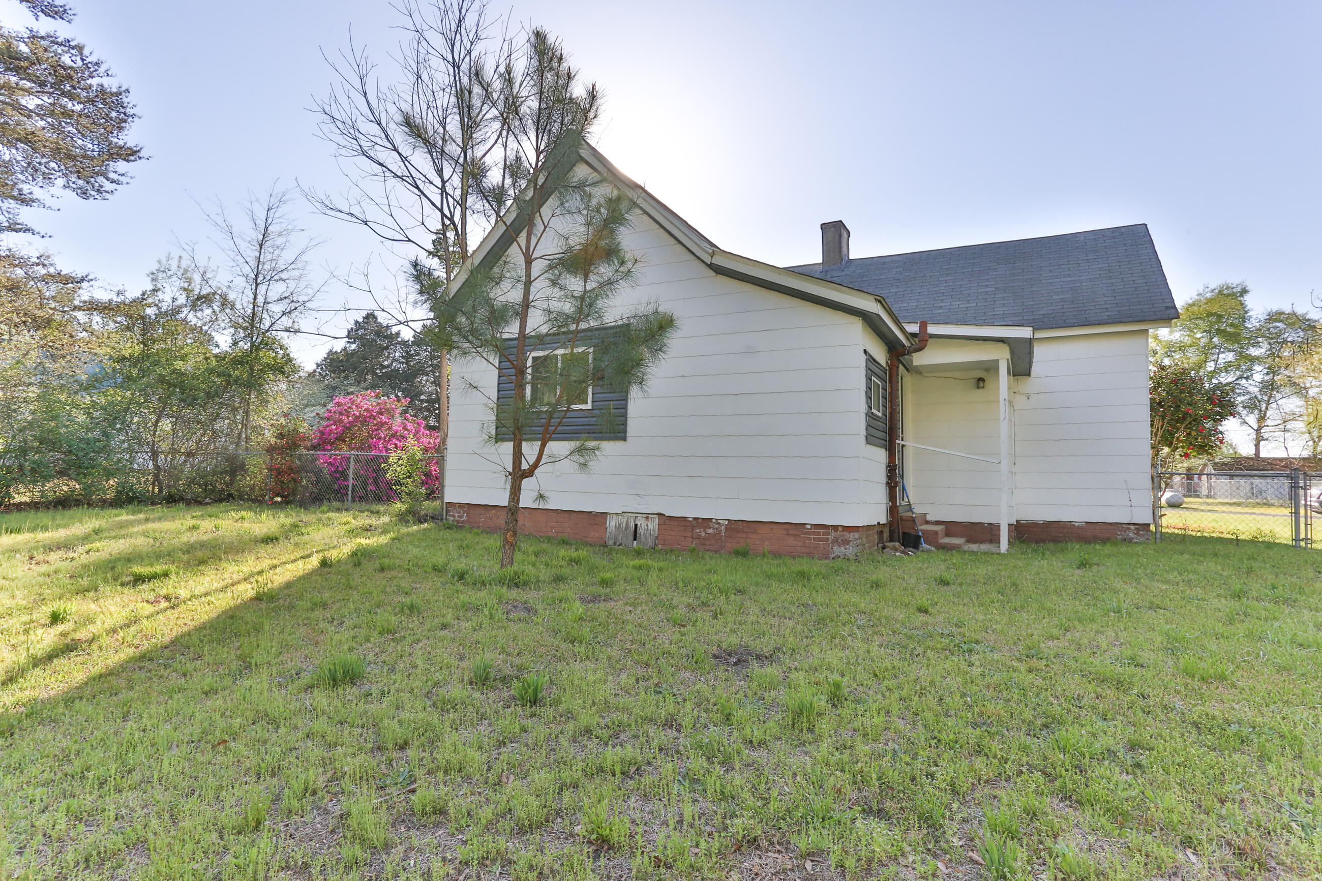 105 Bullard Street Rockingham, NC 28379 - Photo 16 of 19 2Z1A9706
