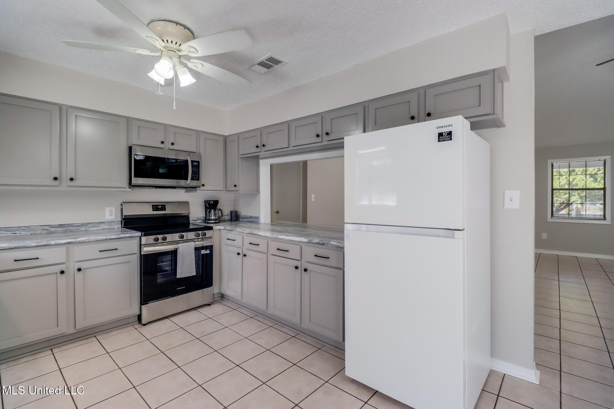 20273 Landon Road Gulfport, MS 39503 - Photo 7 of 25 Photo Feb 05 2026, 2 27 10 PM (2)-2