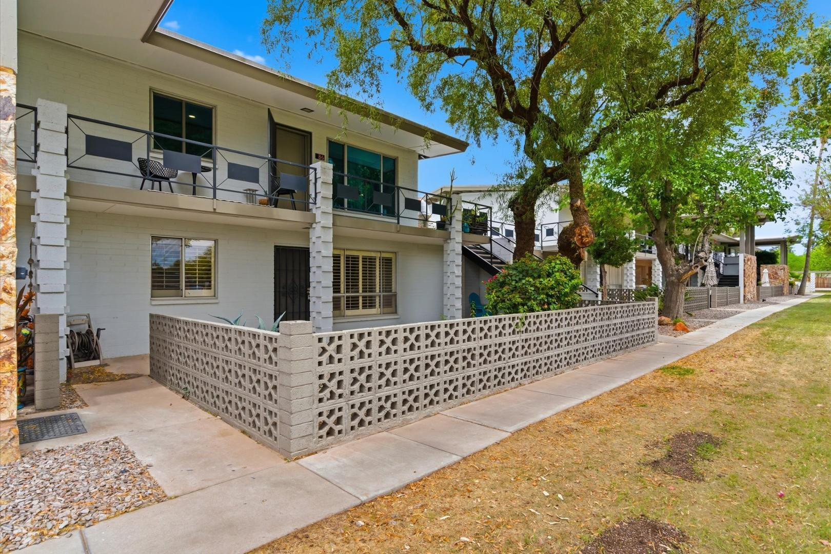 5226 North 20th Street, Unit B1 Phoenix, AZ 85016 - Photo 2 of 25 Photo #2