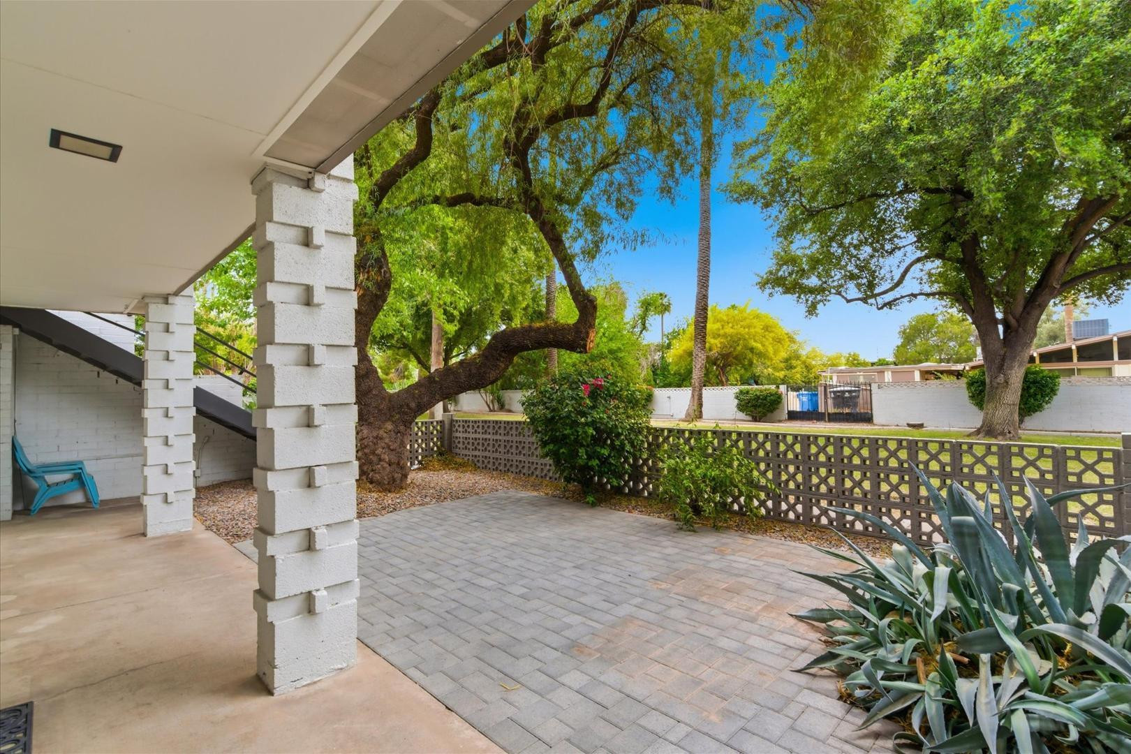 5226 North 20th Street, Unit B1 Phoenix, AZ 85016 - Photo 4 of 25 Photo #4