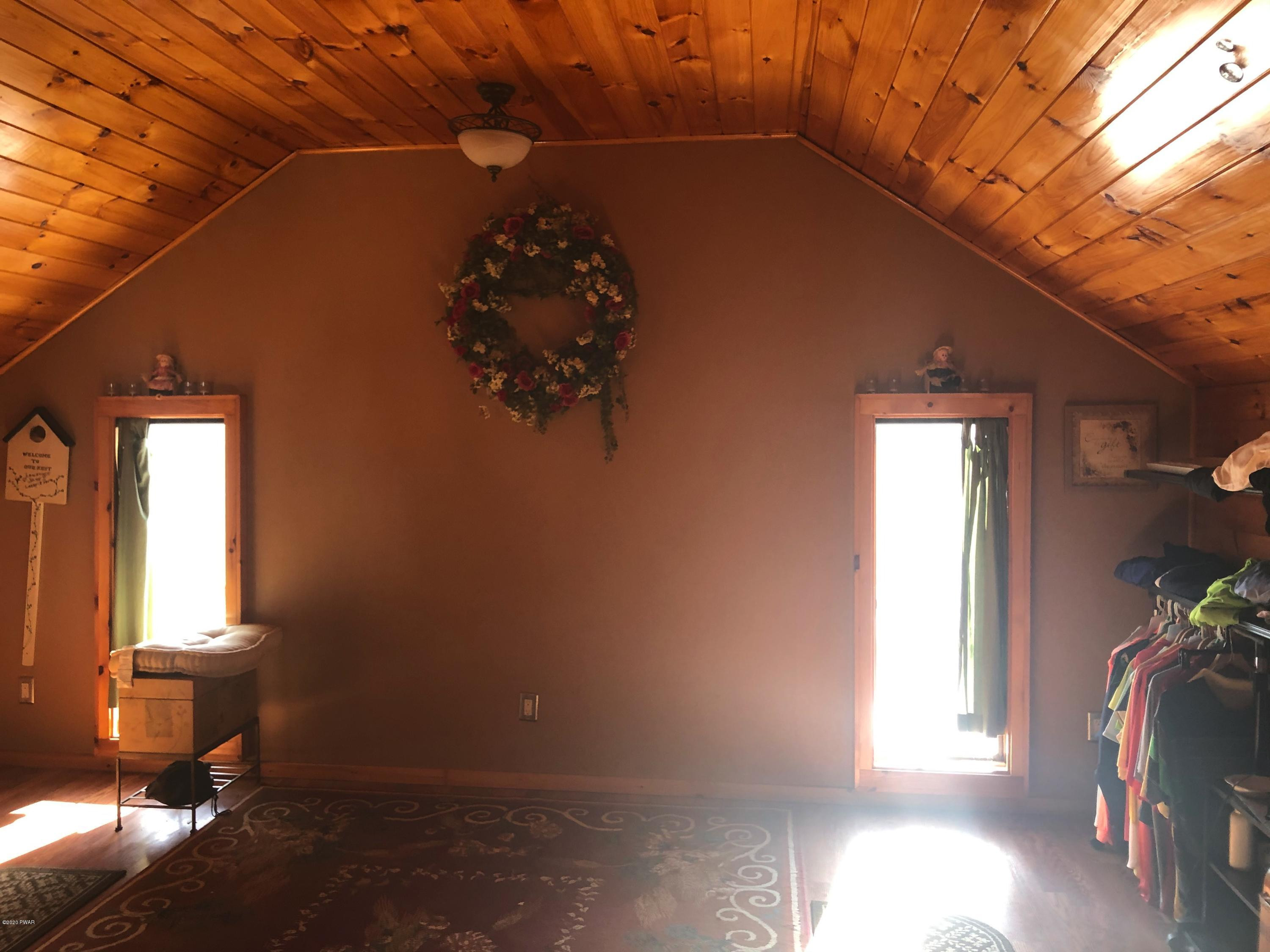 191 Starlight Lake Road Starlight, PA 18461 - Photo 10 of 13 Image 1-9-20 at 12.19 PM (2)